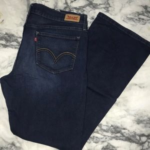 Levi’s Women’s 524 Stretch Bootcut Jeans